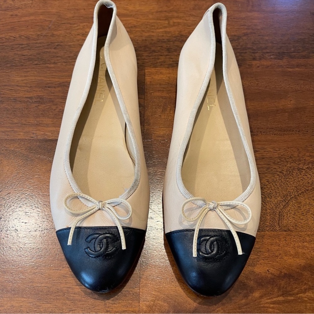 CHANEL BALLERINAS